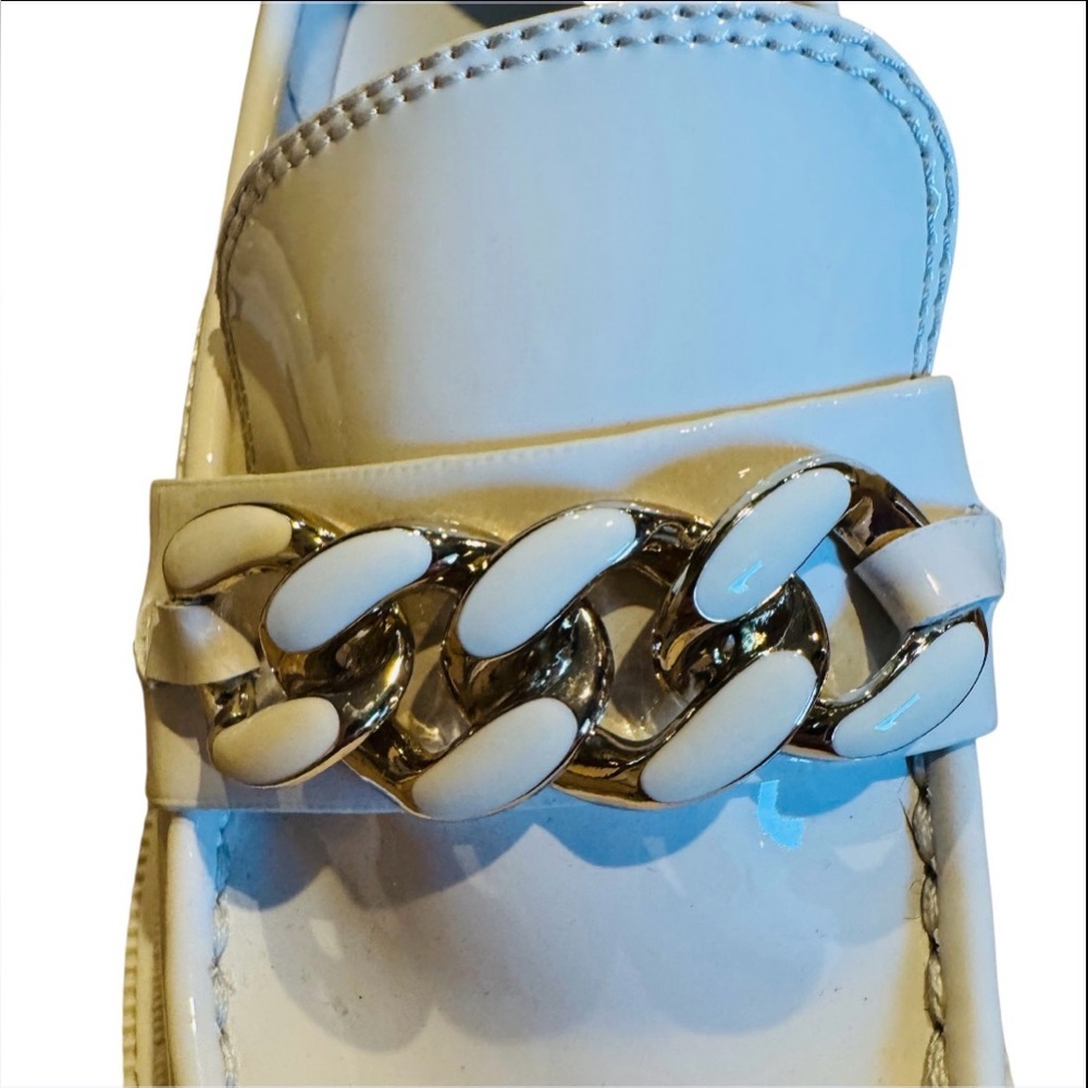 ALDO Off White/Cream Patent Platform Loafers Chain Chunky Lug Sole Size 7 - Picture 5 of 8
